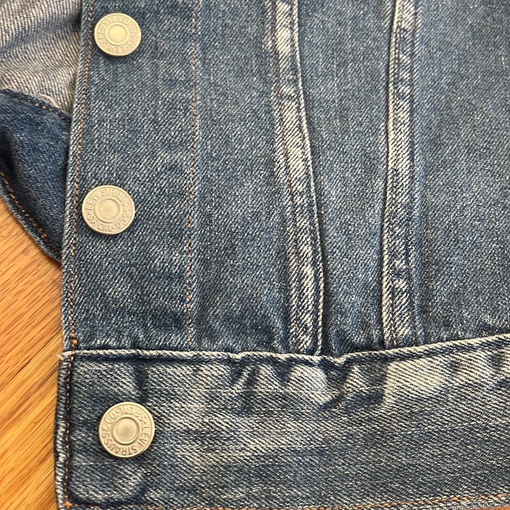 Levi’s jeans vest - Picture 5 of 8